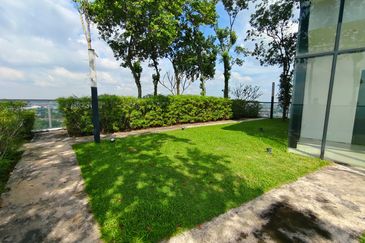 The Square @ One City