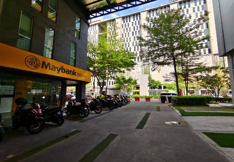 The Square @ One City