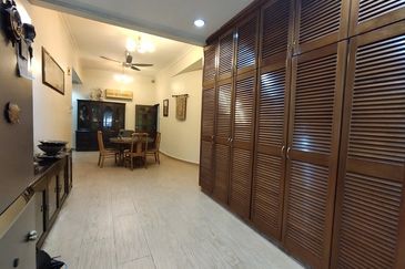 Big Corner Subang Jaya USJ Putra Height Bunglow Land with Huge Land Masion Land 13500sq