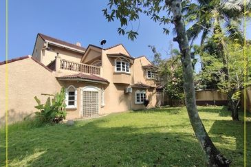 Big Corner Subang Jaya USJ Putra Height Bunglow Land with Huge Land Masion Land 13500sq