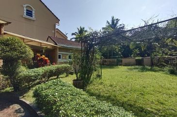 Big Corner Subang Jaya USJ Putra Height Bunglow Land with Huge Land Masion Land 13500sq