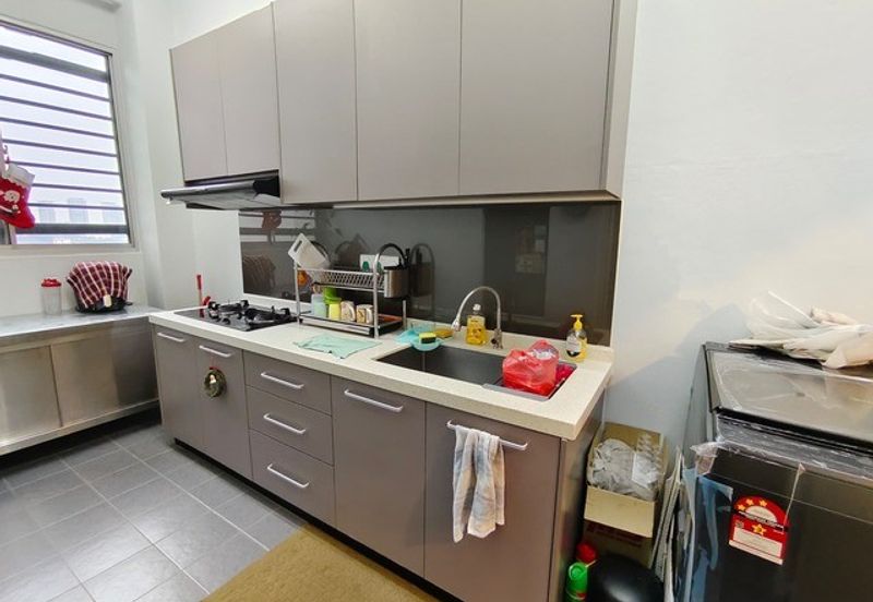 Zefer Hill Residence