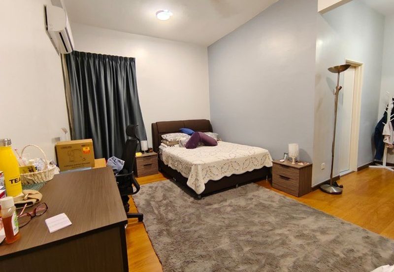 Zefer Hill Residence