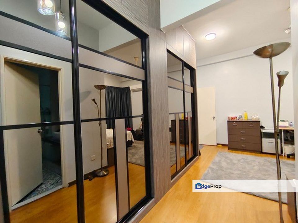 Zefer Hill Residence, , 