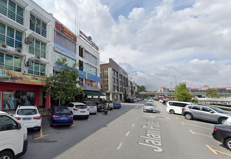 Bandar Puteri Puchong Ground floor shop for rent