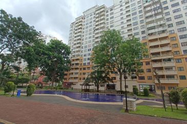 Vista Millennium Condominiums