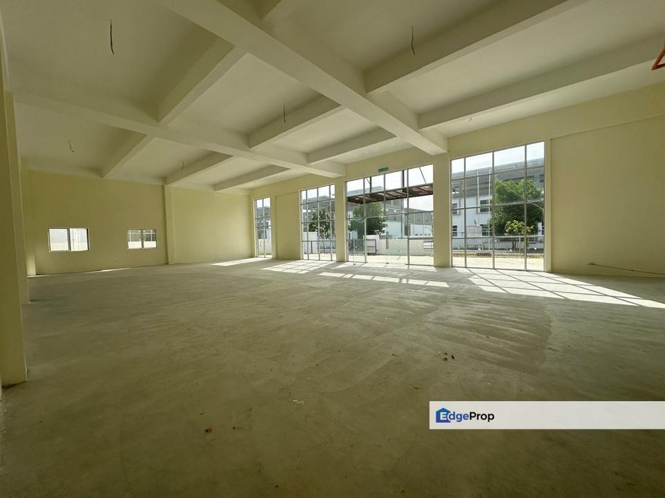 Semi- D bungalow modern look contemporary factory , Selangor, Rawang