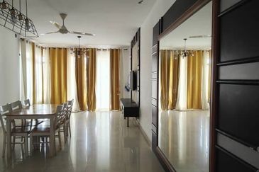 Royal Domain Sri Putramas II