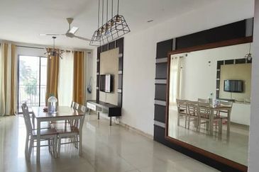 Royal Domain Sri Putramas II