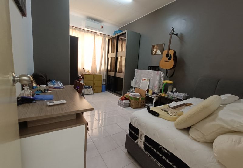 Bandar Puteri 10 Double story house for sale 