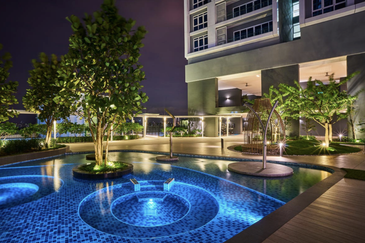 Aurora Tower @ Eco Sky