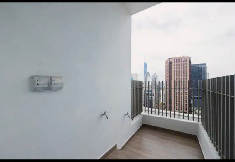 The Luxe by Infinitum