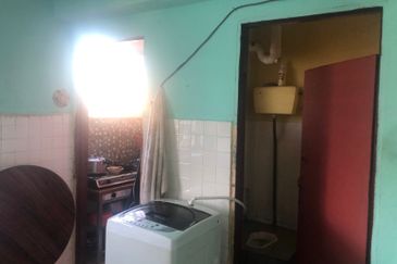 Super Deal Single storey house for sale 