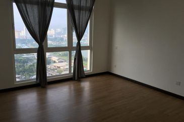 Aurora Tower @ Eco Sky