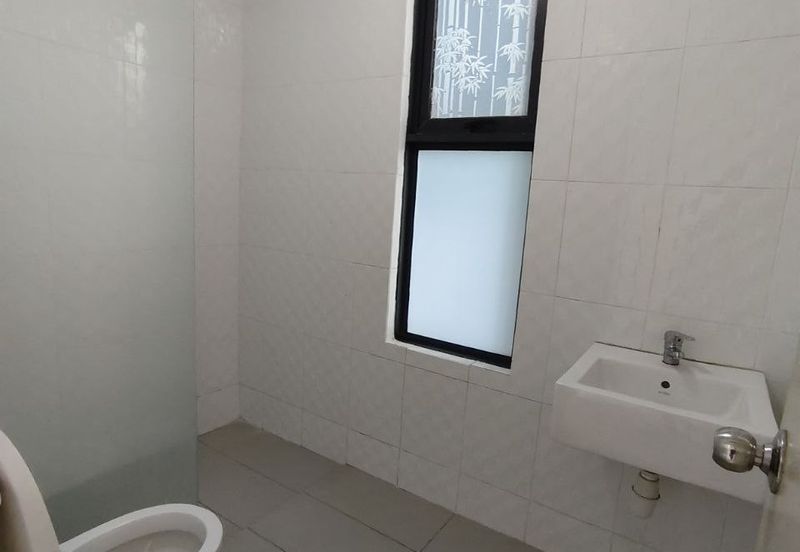 Zefer Hill Residence