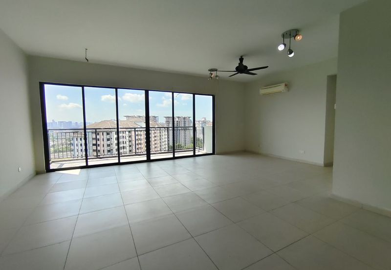 Zefer Hill Residence