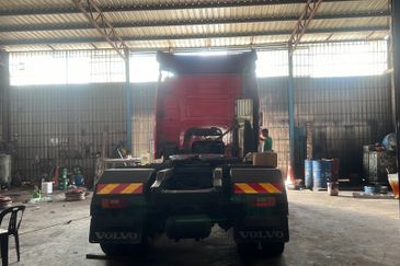 Taman Industrial Sungai Buloh (TSB Commercial Centre)