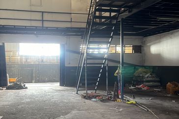 Taman Industrial Sungai Buloh (TSB Commercial Centre)