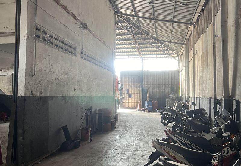 Taman Industrial Sungai Buloh (TSB Commercial Centre)