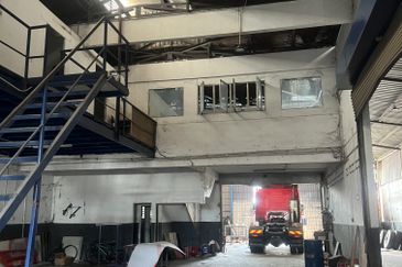 Taman Industrial Sungai Buloh (TSB Commercial Centre)