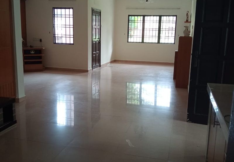 Damansara damai  Sg buloh 7000 sqft landed house for Sale 