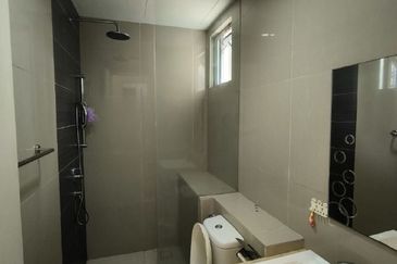 Desa Green Serviced Apartments