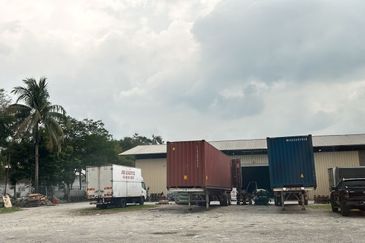 Tsi Business Industrial Park