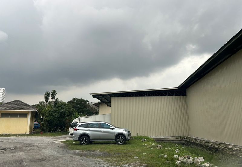 Tsi Business Industrial Park