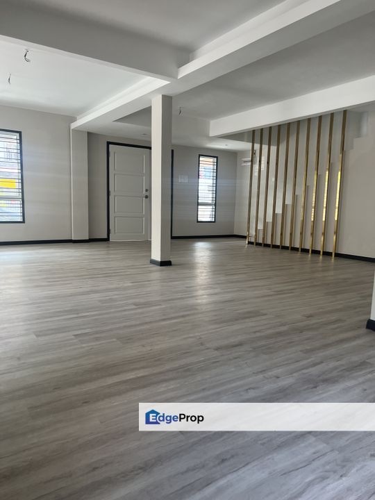 3 storey house fully renovated Taman Sri Sinar Kepong , Kuala Lumpur, Segambut