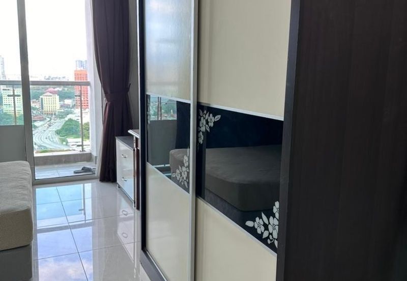 Royal Regent Sri Putramas III