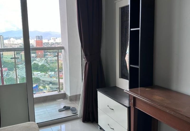 Royal Regent Sri Putramas III