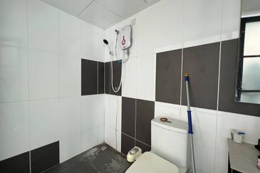 Tower M, Empire City