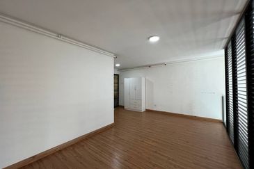 Tower M, Empire City