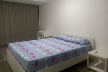 Halo Sunday @ Empire City