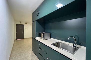 Halo Sunday @ Empire City