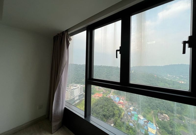 Halo Sunday @ Empire City