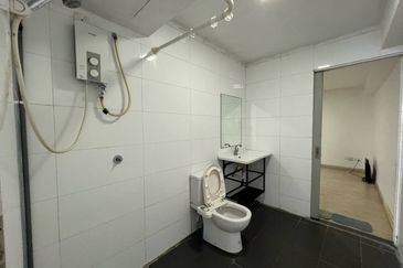 Halo Sunday @ Empire City