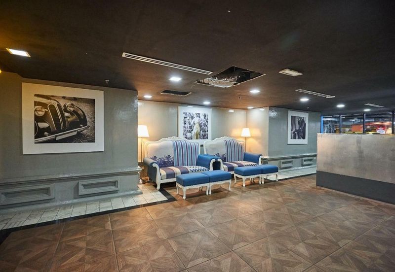 Colonial @ Empire city