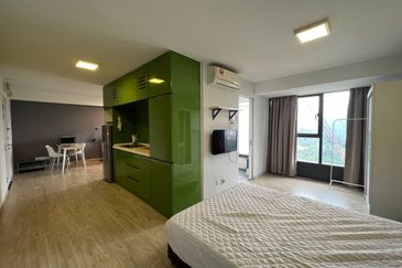 Halo Sunday @ Empire City