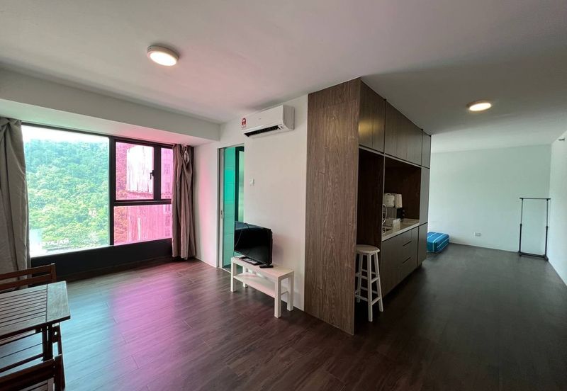 Halo Sunday @ Empire City