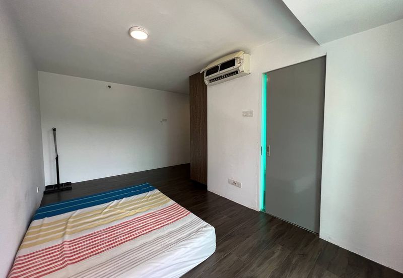 Halo Sunday @ Empire City