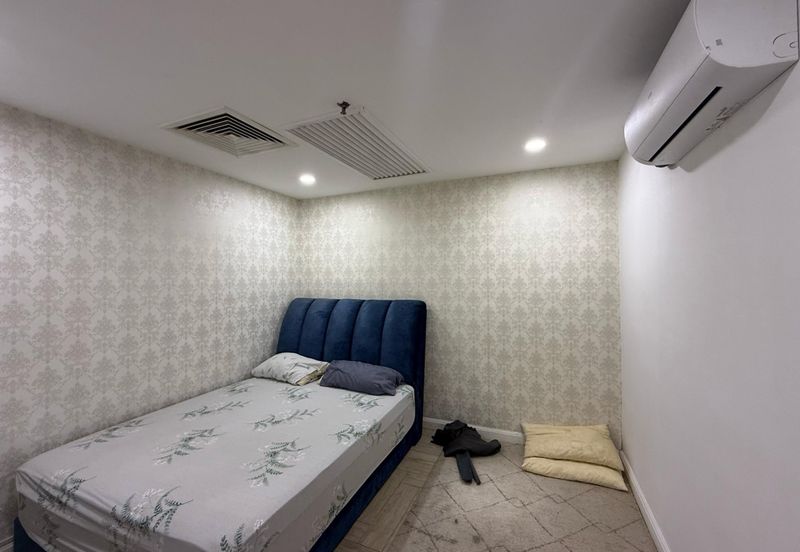 Crown Tower @ Empire City