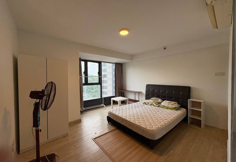 Halo Sunday @ Empire City