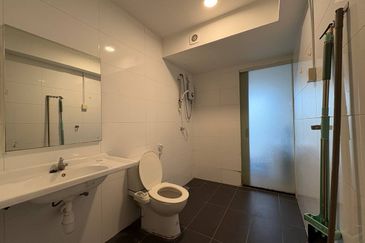 Halo Sunday @ Empire City