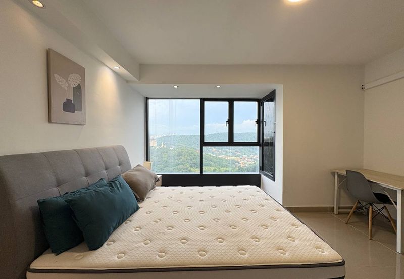 Halo Sunday @ Empire City