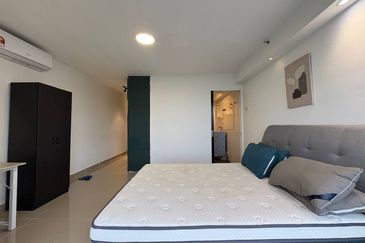 Halo Sunday @ Empire City