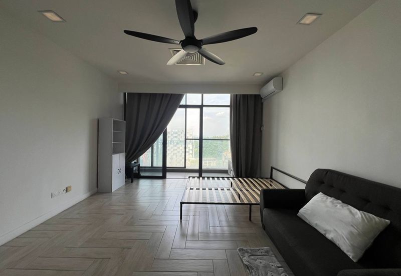 Crown Tower @ Empire City