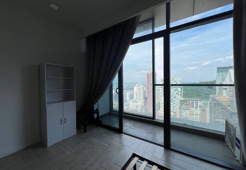 Crown Tower @ Empire City