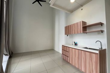 Tower M, Empire City