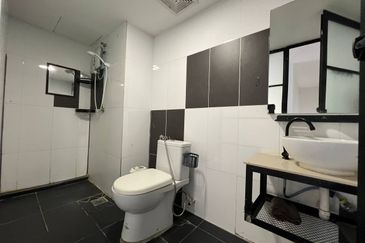 Tower M, Empire City